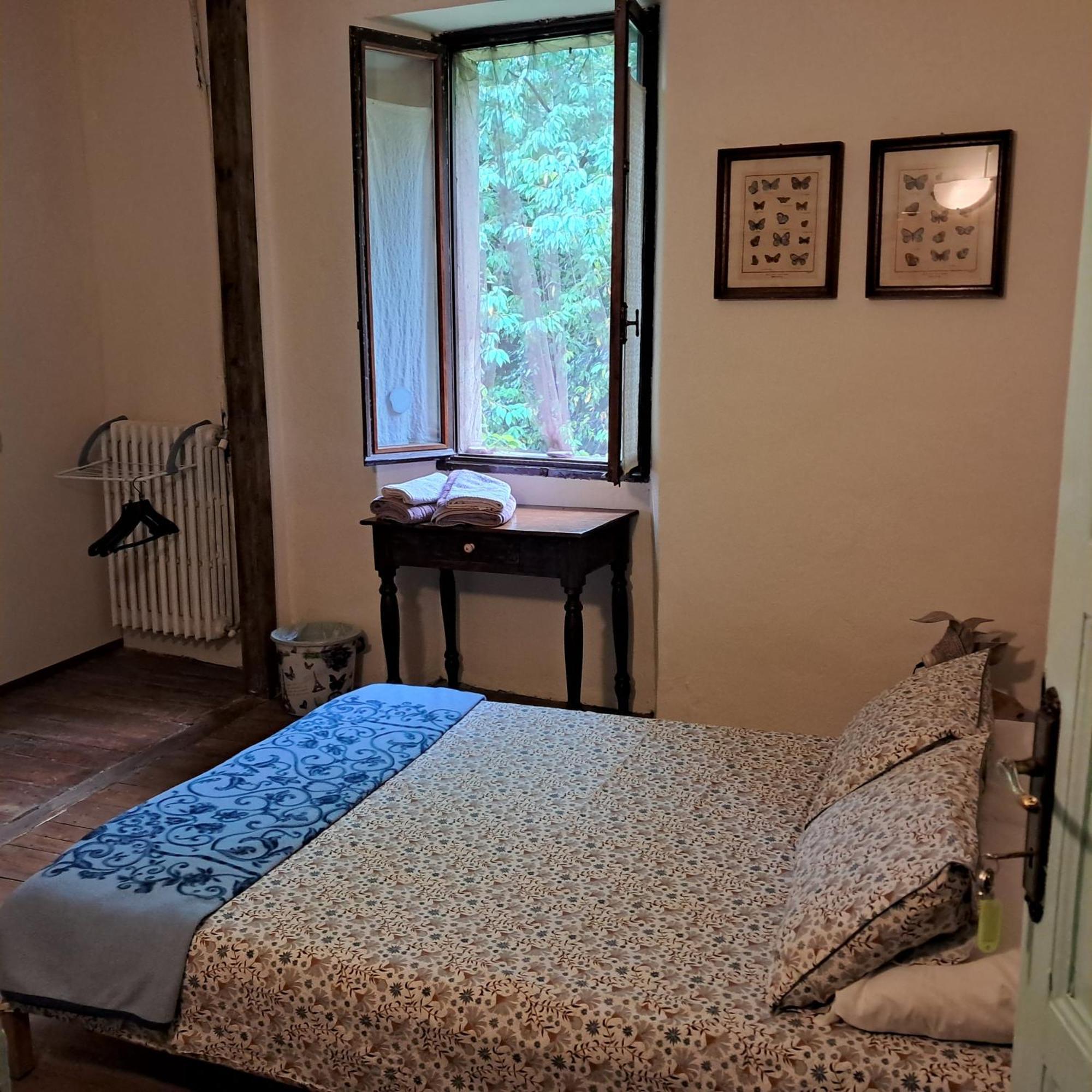 Appartamento La Stanza Del Bosco Arcumeggia Esterno foto